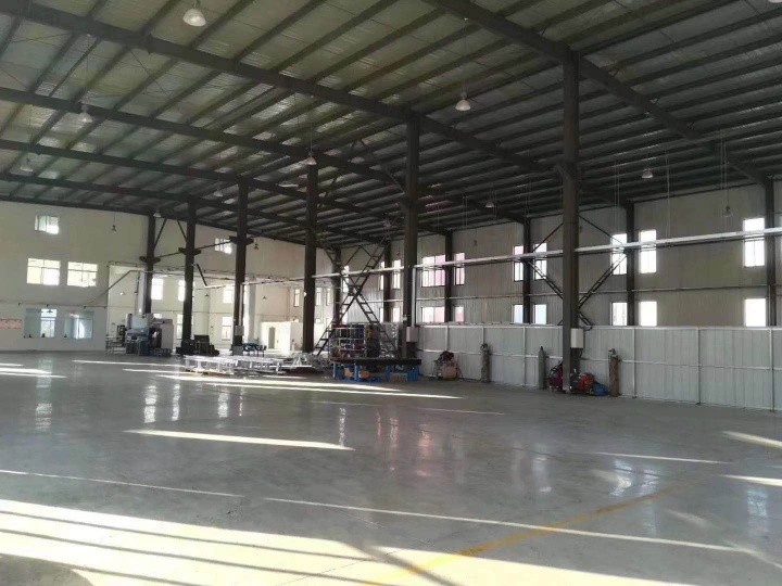 單層鋼構(gòu)廠(chǎng)房出售 1800平/棟 僅余2棟 可裝10噸行車(chē) 江蘇揚(yáng)州儀征經(jīng)濟(jì)開(kāi)發(fā)區(qū)  中南高科開(kāi)發(fā)商一手房源 沒(méi)有中介 沒(méi)有差價(jià) 低價(jià)招商