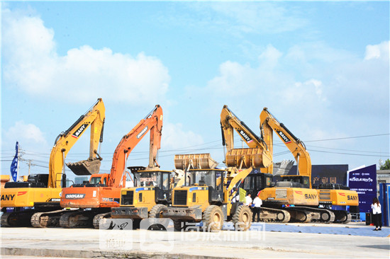 濰城區(qū)中南高科鳶都智谷產(chǎn)業(yè)園開工